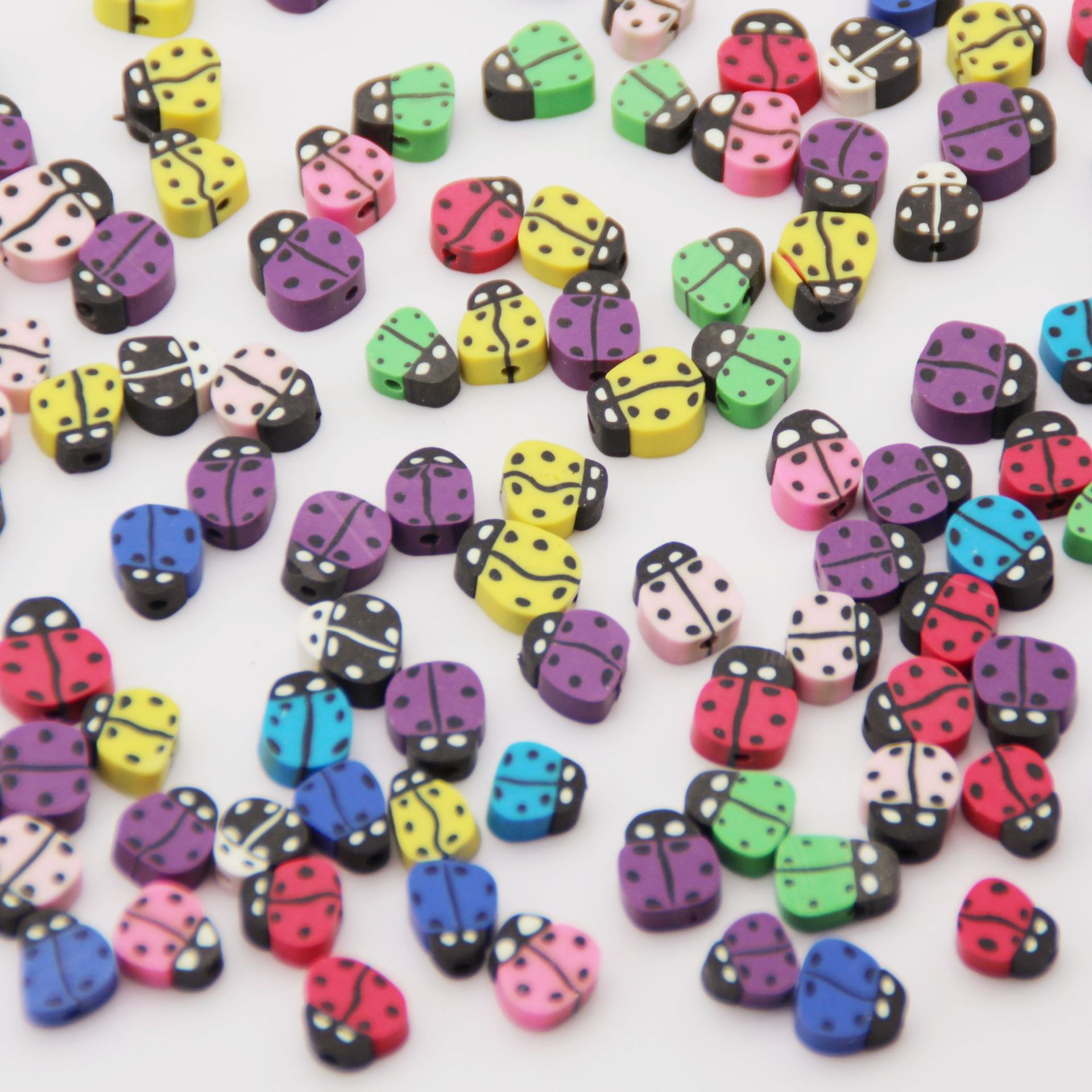 现货甲壳虫蜜蜂蝴蝶小狗蝙蝠蜘蛛队长软陶珠手工diy珠子配饰串珠