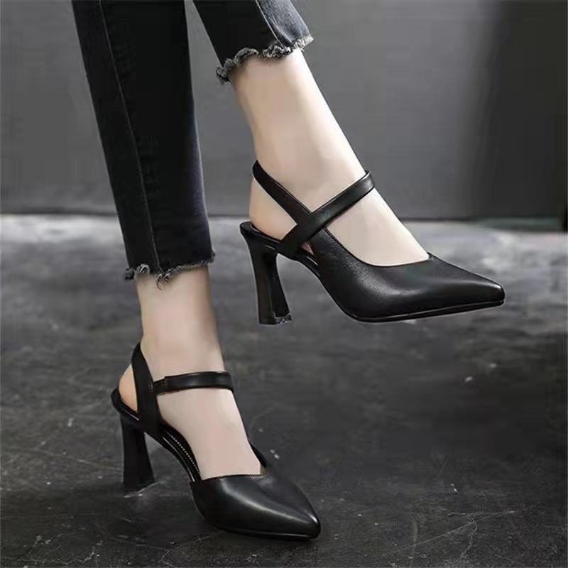 34 -- 42 Soft Leather High Heels Women's 2023 Summer New Pointed Toe Toe Cap Versatile Chunky Heel Ankle-Strap Mom Sandals