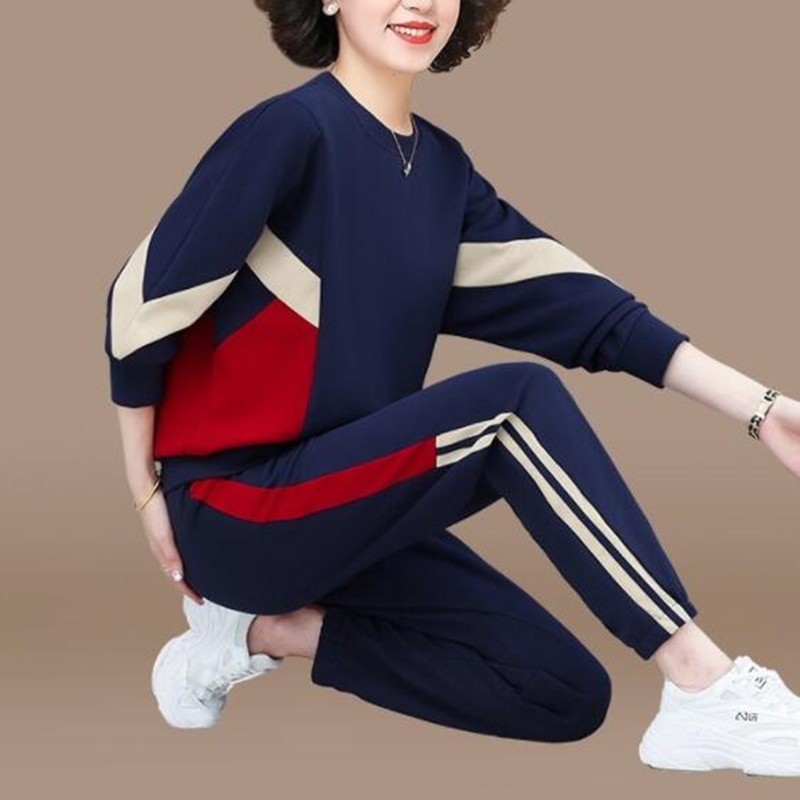 Middle-Aged and Elderly Sportswear Suit Female Spring and Autumn Two Piece Set 2023 New Western Style Top Middle-Aged Mother Spring Wear Hoodie