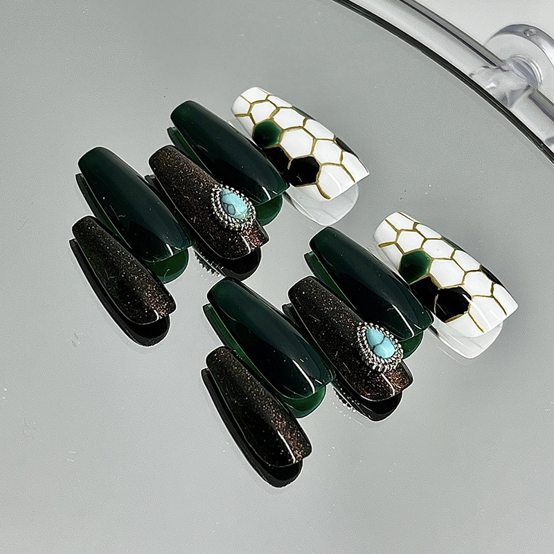 best-selling nail beauty dark handmade wear armor adult lady like woman style thin and glittering emerald relief gem factory wholesale