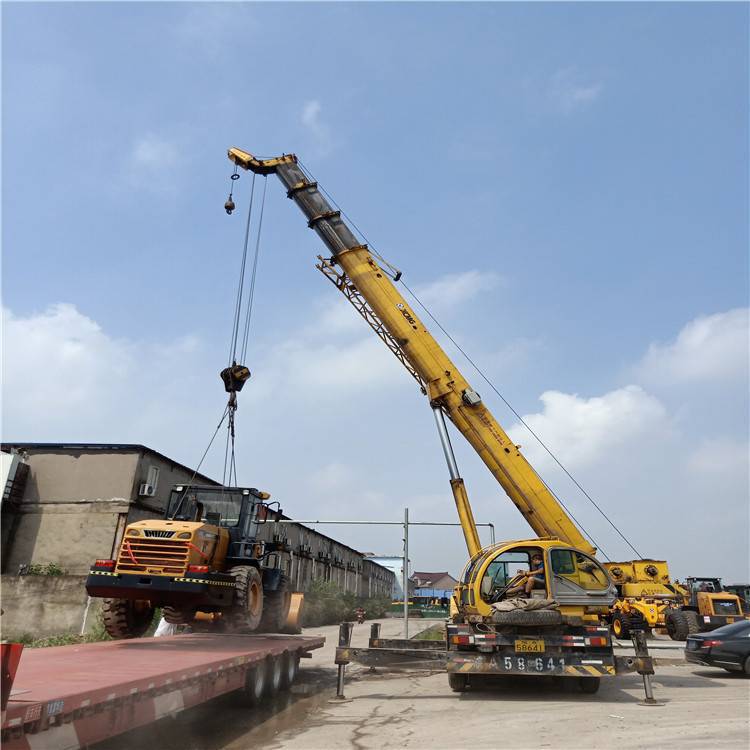 出售徐工25吨汽车吊,二手汽车吊,徐工二手吊车