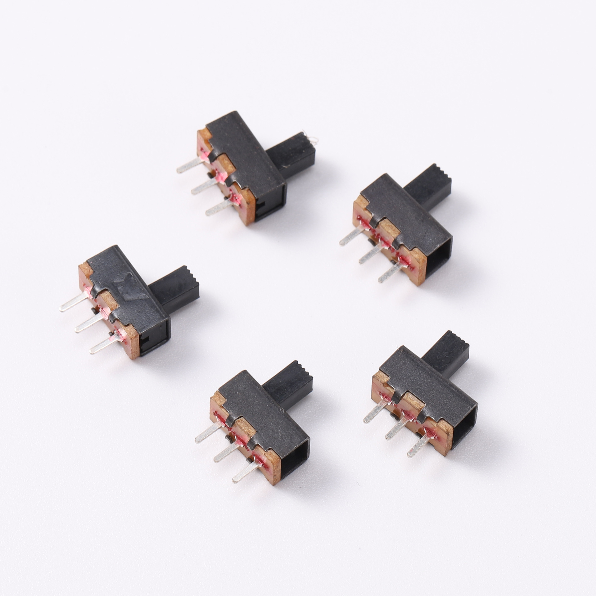 惠州拨动开关 微型拨动开关 滑动开关直拔三脚针脚立式