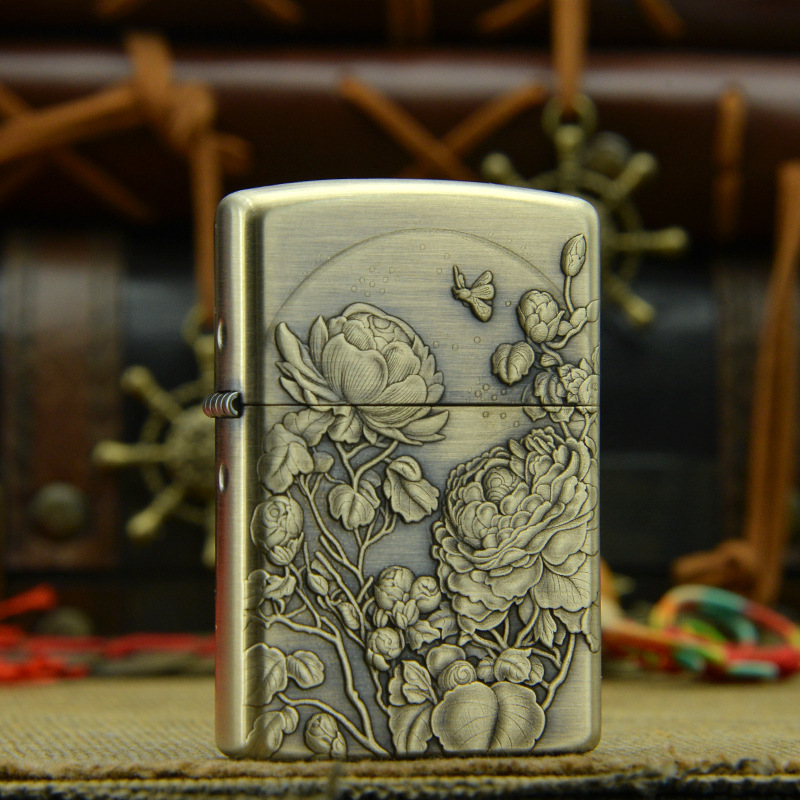 zorro佐罗正品打火机黄铜浮雕做旧富贵牡丹新款复古翻盖煤油批发