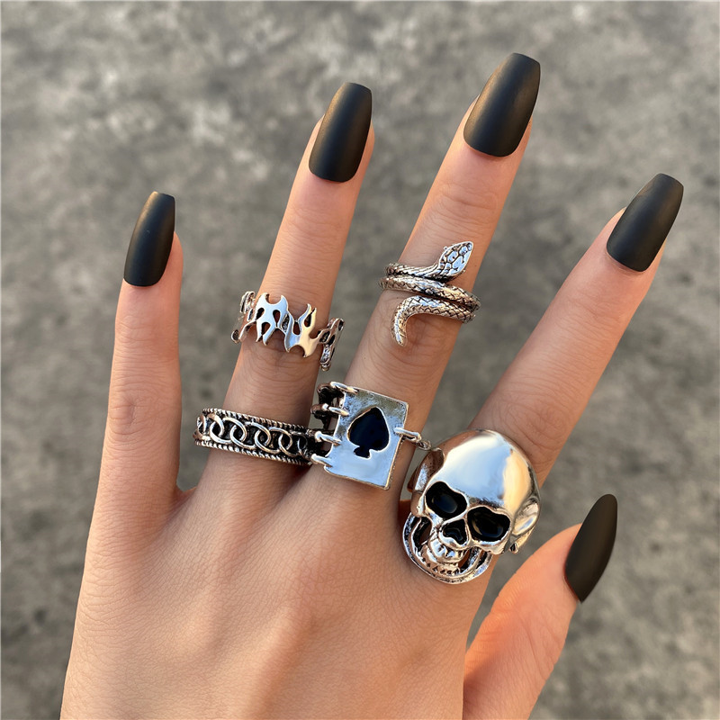Cross-Border Hot Selling Poker Ring Wholesale Creative Personality Retro Antique Silver Spade Card Knuckle Ring 5-Piece Set