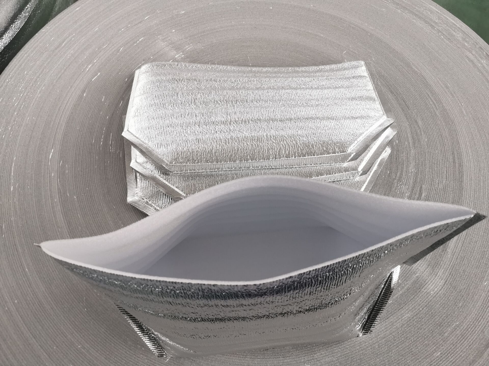 立体铝箔保温袋一次性食品外卖披萨加厚生鲜快递保鲜袋立体保温袋