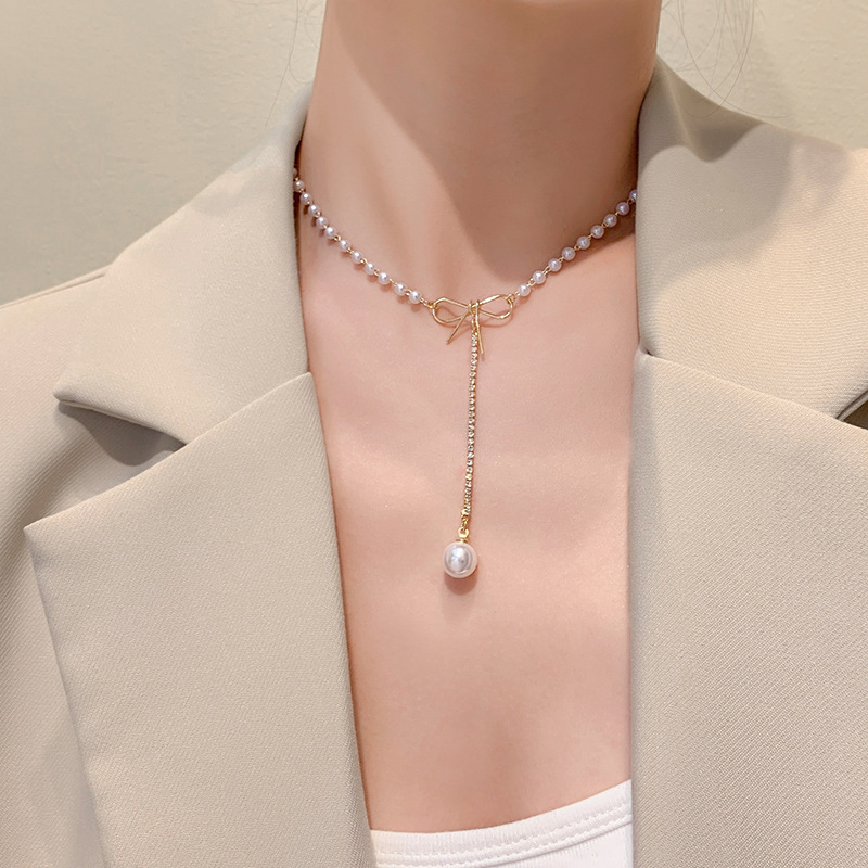 蝴蝶结珍珠项链女小众设计感ins冷淡风锁骨链choker网红时尚吊坠