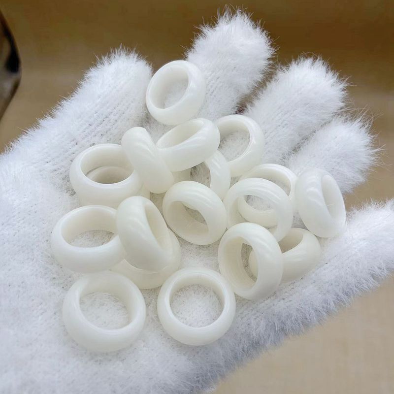 Factory Supply Bodhi Root Flexible Ring White Jade Bodhi Root Bodhi Root Weathering Green Bodhi Root Running Ring Crafts Lifting Ring Pendant