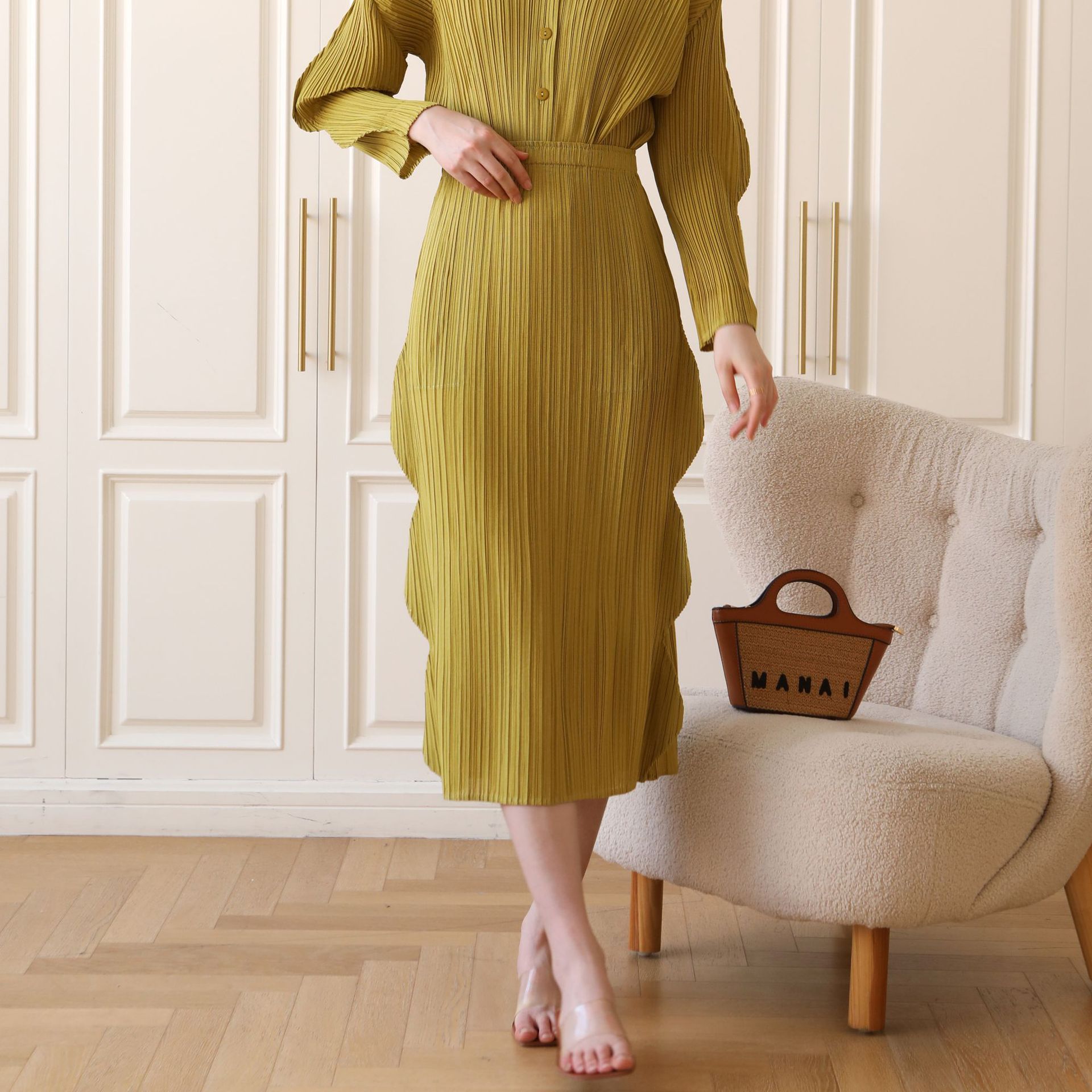 专柜品质2026秋春夏三季三宅高端褶皱小众设计感休闲甜美清新半裙