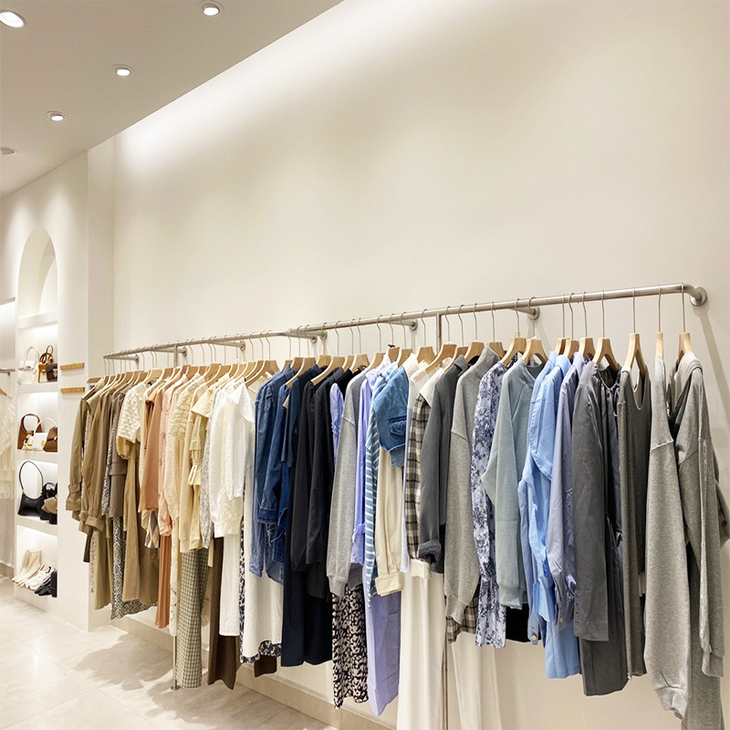 个性衣架墙