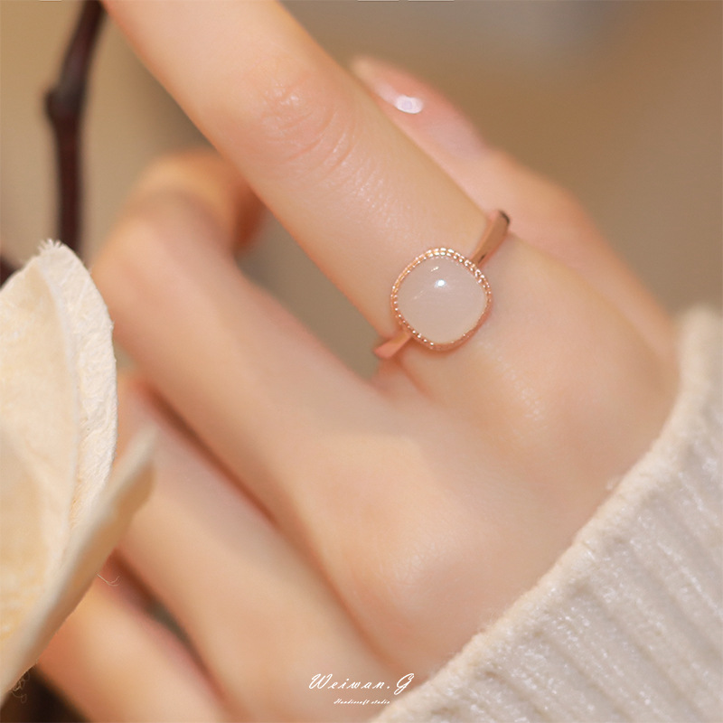 National Style Hetian Jade Cube Sugar Ring Female Versatile Antique High-Grade White Jade Special-Interest Design National Fashion Minimalist Open Ring