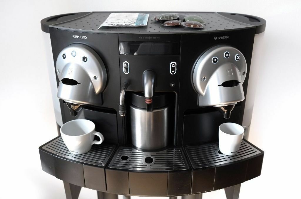 雀巢nespresso cs220商用双头胶囊咖啡机 瑞士奈斯派索咖啡机