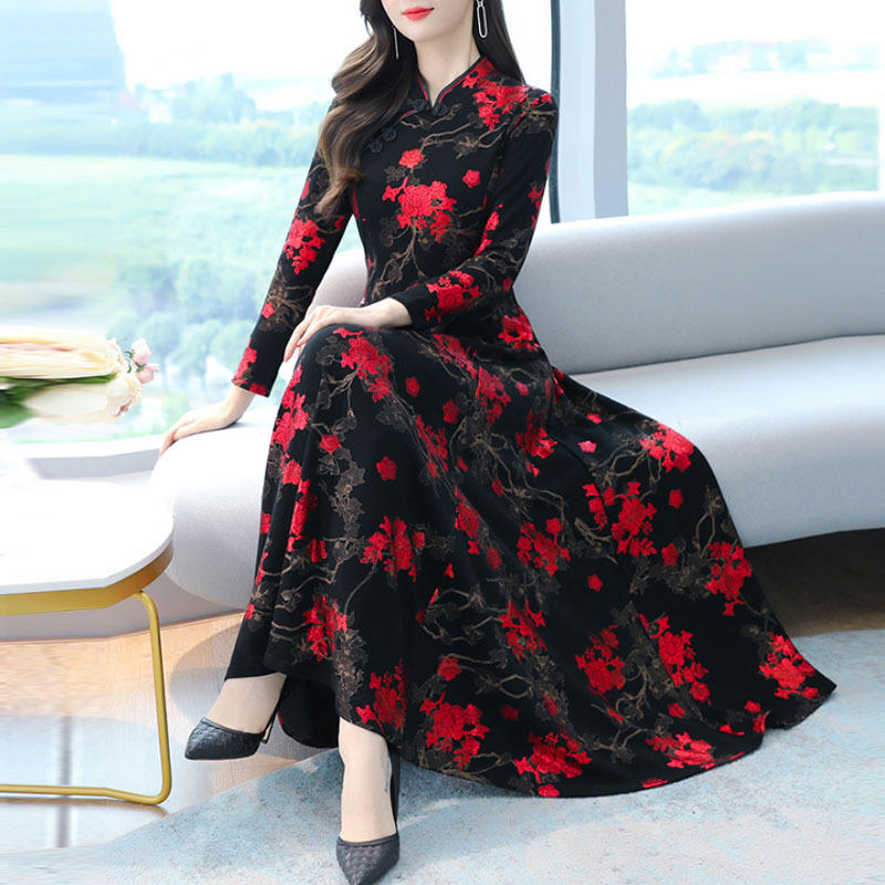 旗袍改良版连衣裙贵夫人女装2021年新款春秋长袖烫金大摆裙子长款