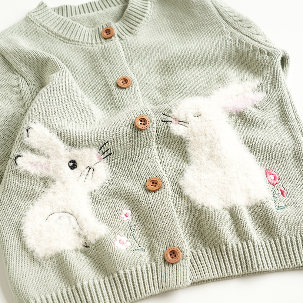 跨境ins女童毛衣新款可爱卡通兔针织衫宝宝毛衣洋气棉线外套开衫