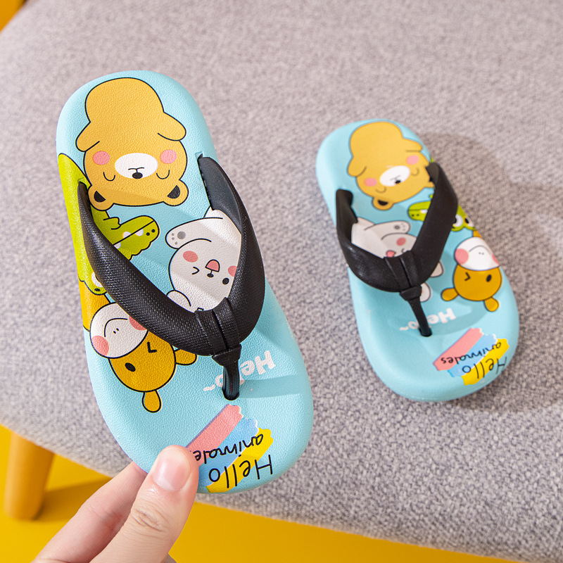 New Children's Flip Flops Summer Girl Outerwear Non-Slip Soft Bottom Beach Shoes Child Student Cartoon Sandals for Men