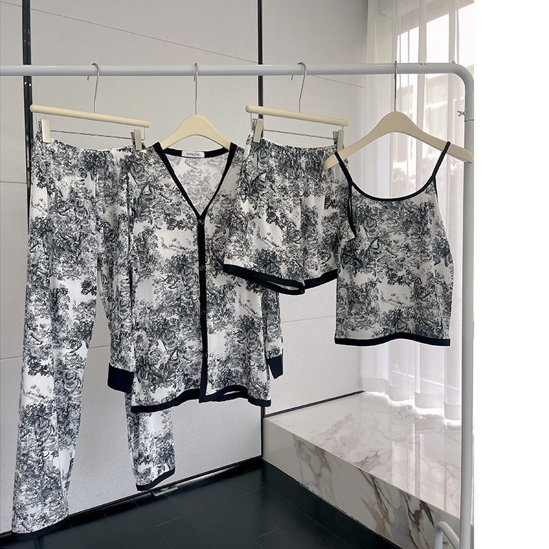 National Trendy Style Pajamas Women's Spring and Autumn Long-Sleeved Ice Silk Summer Fashion Ink Painting Thin Four-Piece Set Can Be Worn outside