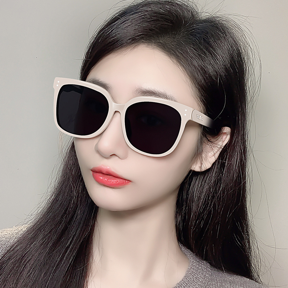 gm墨镜女 新款潮男腮红落日太阳镜夏防紫外线网红眼镜茶色偏光镜