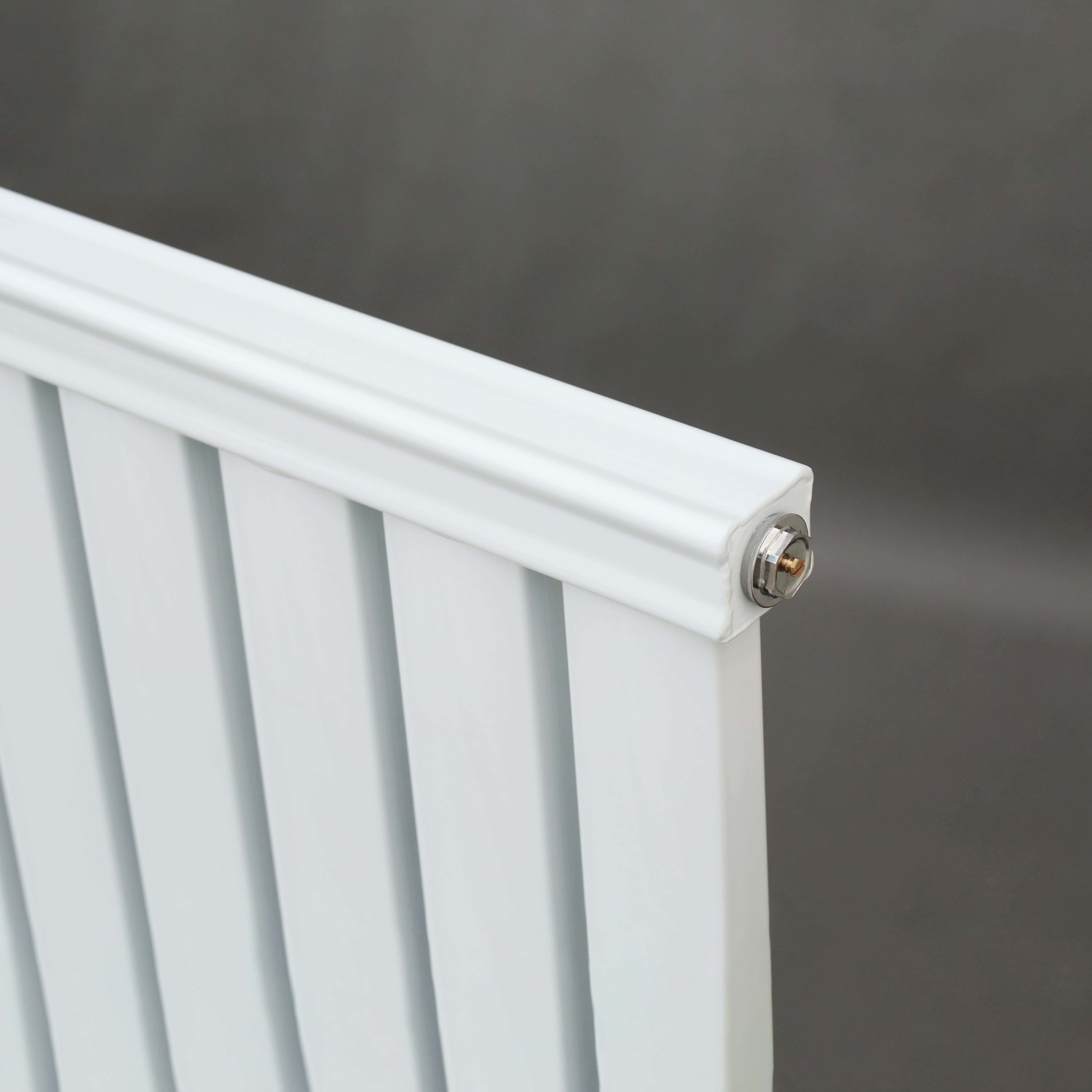 暖气片加厚碳钢8050家用水暖壁挂式加厚防腐散热器壁挂炉