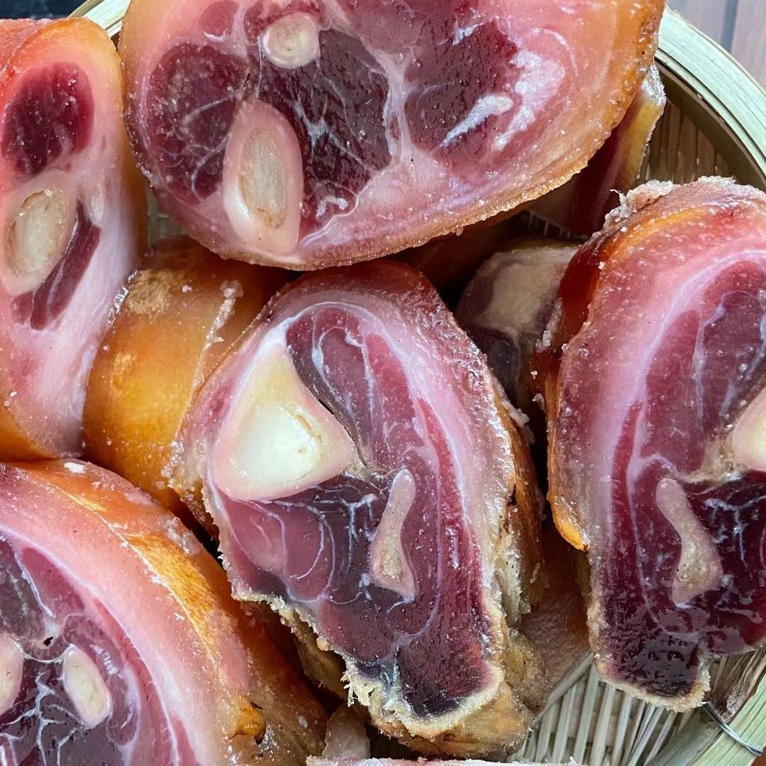 云南特色食品老火腿肉土猪腊肉烟熏猪腿猪蹄子腊猪脚前脚免费烧洗