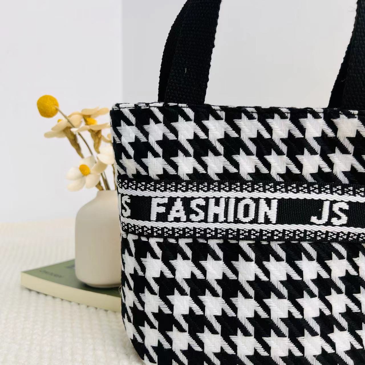 2023 New Houndstooth Cotton and Linen Women's Handbag Simple Hand Bag Large Capacity Cosmetic Bag Mobile Phone Bag Storage