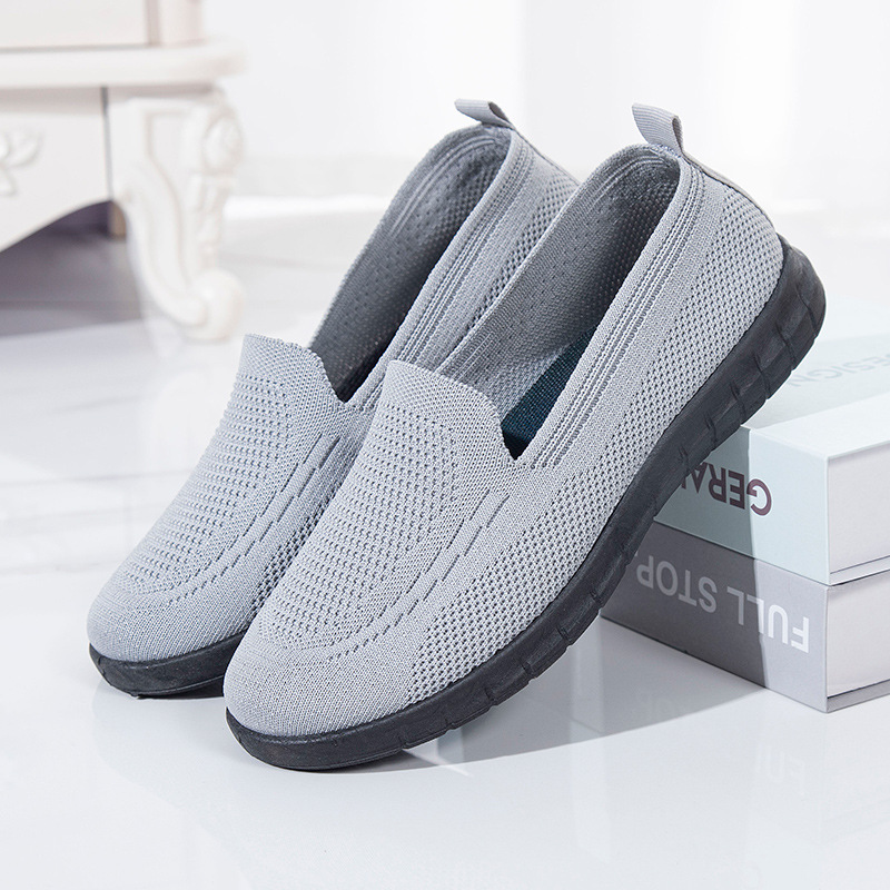 2022 Middle-Aged and Elderly Mom Shoes Flying Woven Old Beijing Soft Bottom Comfortable Ethnic Style Peas Shoes