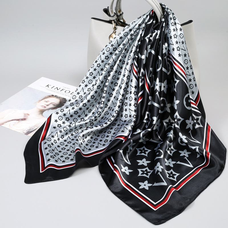 90 X90 Large Kerchief Women's New 2023 Popular Scarf Spring, Autumn and Winter Western Style Fashion Mom Small Square Towel Scarf