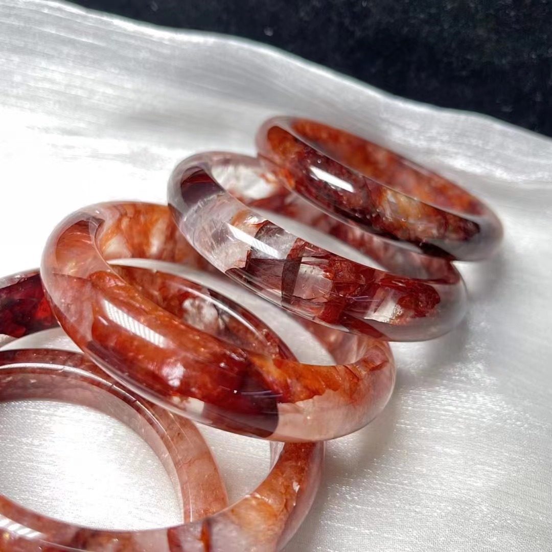 天然红胶花手镯女款鲜艳锦鲤色个个带彩虹亮片晶体通透批发直销
