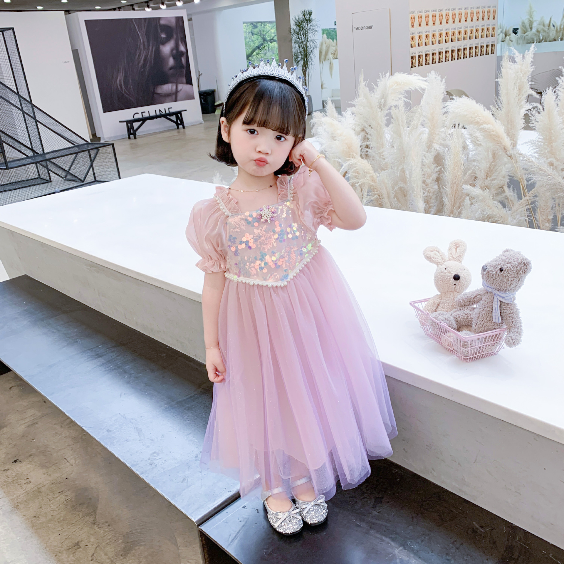 2022女童夏季新短袖爱莎公主粉色网纱亮片连衣裙儿童六一演出童裙
