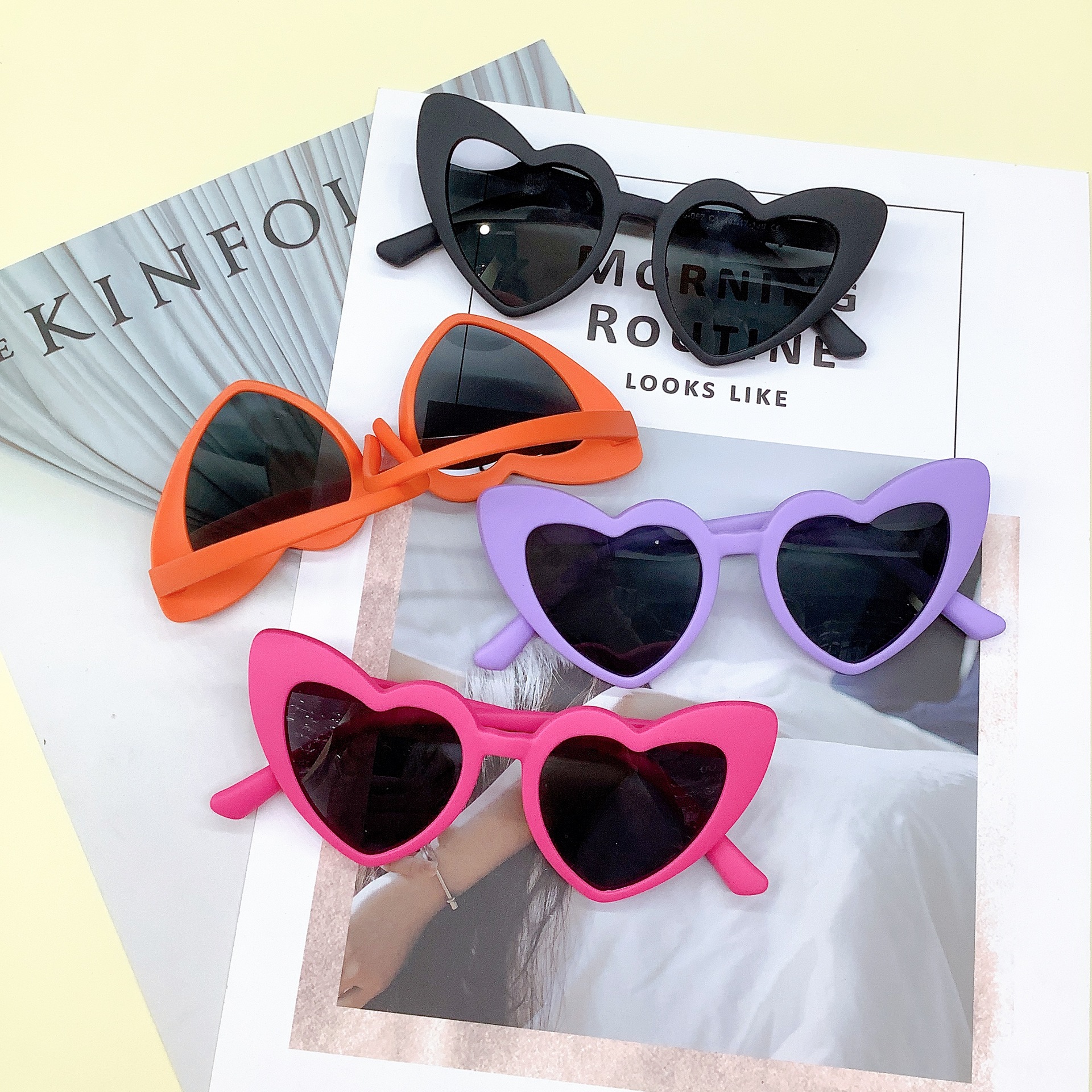 Retro Peach Heart Shape Cute Kids Sunglasses Silicone Polarized Soft Frame UV Protection Travel Concave Shape Sunglasses