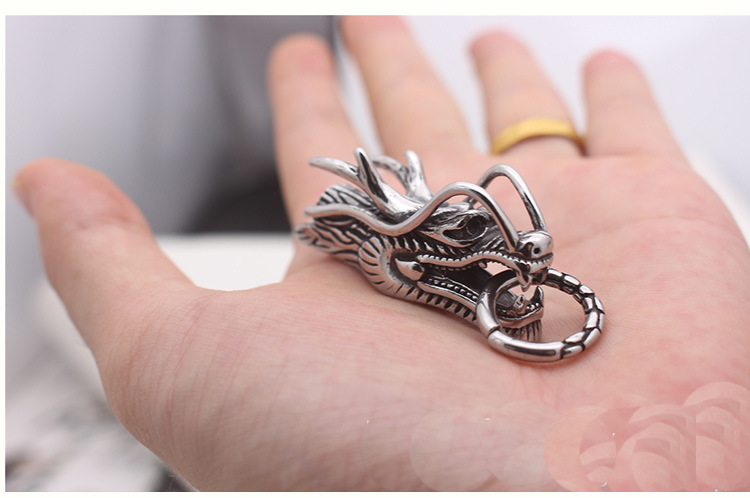 战术防身鞭子龙骨手链打架武器暗器男士户外多功能防卫用品手串甩