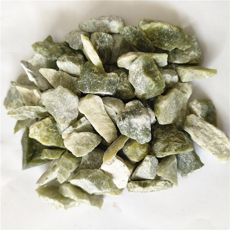 丹东绿石子 绿色水磨石子 园林绿化装饰水族造景绿石子碎石