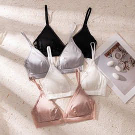 真丝法式无钢圈桑蚕丝薄款内衣可拆卸三角杯大胸显小防下垂女文胸