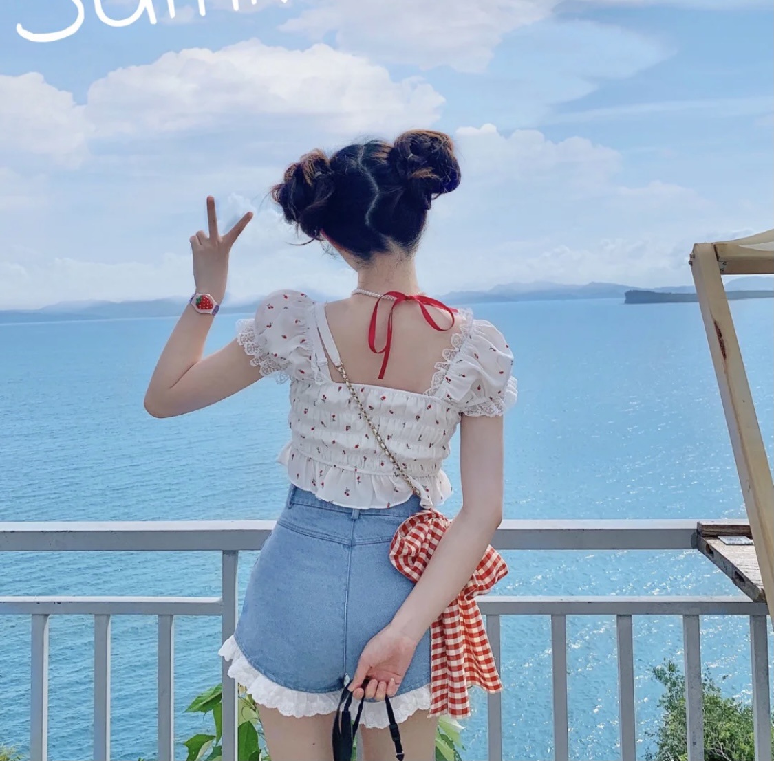 半藏森林同款蕾丝牛仔短裤女拼接高腰花边显腿长阔腿热裤小个子
