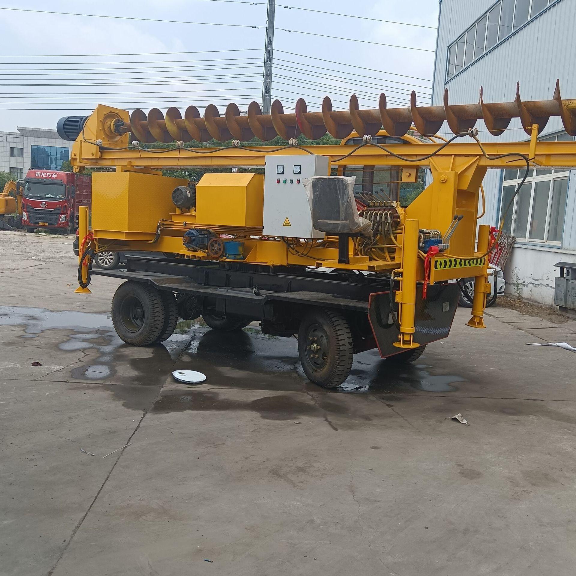 地基打桩机360度 轮胎式打桩机 螺旋打桩机 农村楼房地基打桩机