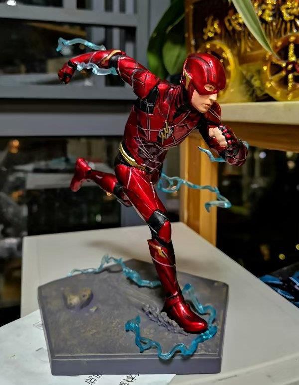 闪电侠 83c配置类别14岁以上的玩具是否专供外贸否是否有导购视频否