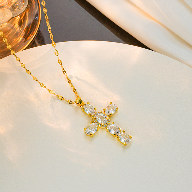 2023 New Copper Micro Zircon-Laid Necklace Multicolor Cross Pendant Hip Hop Necklace Clavicle Chain