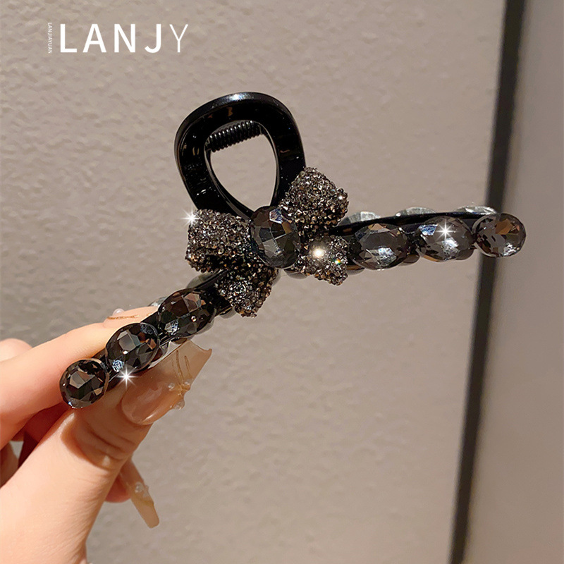满钻蝴蝶结大抓夹女韩国轻奢重工水钻盘发鲨鱼夹时尚百搭发卡发抓