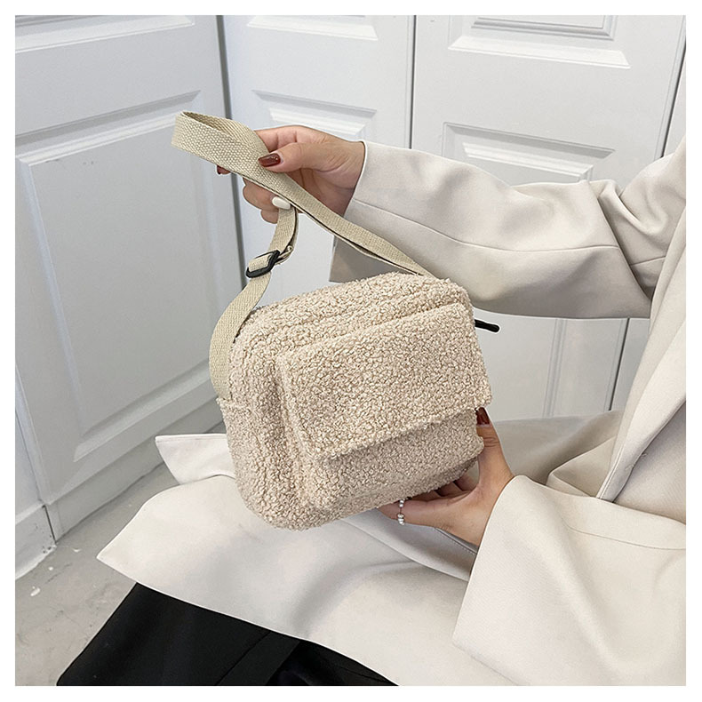 Bag Women's Bag New 2021 Autumn and Winter Lamb Wool Bag Fashion Ins Small Square Bag with Lid Simple Shoulder Messenger Bag