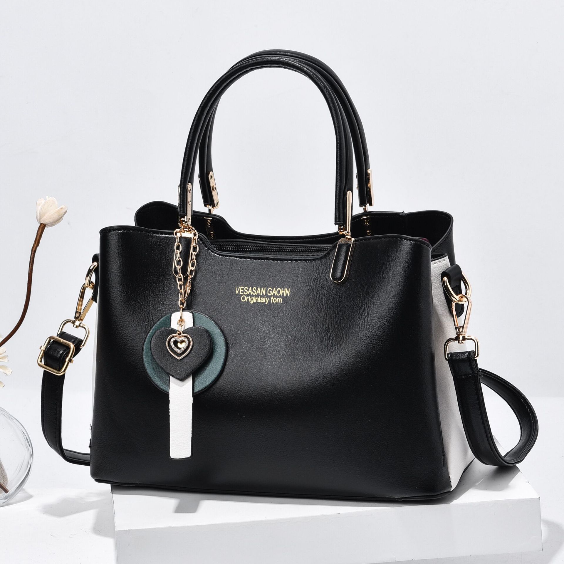 批发名品女士手提包2021新款时尚韩版潮复古大气单肩斜挎女包包