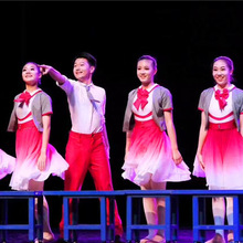 新款中学生毕业季儿童演出服大合唱运动会青春纪念册舞蹈裙表演服