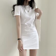 白色圆领t恤连衣裙女短袖爆款夏气质修身显瘦中长款百搭打底裙子