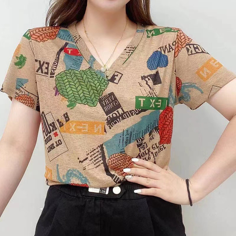 Large Size Mom's Clothing V-neck Short Sleeve 2023 Summer New Printed T-shirt Slim Fit Slimming Top for Women Younger Fashion Trendy
