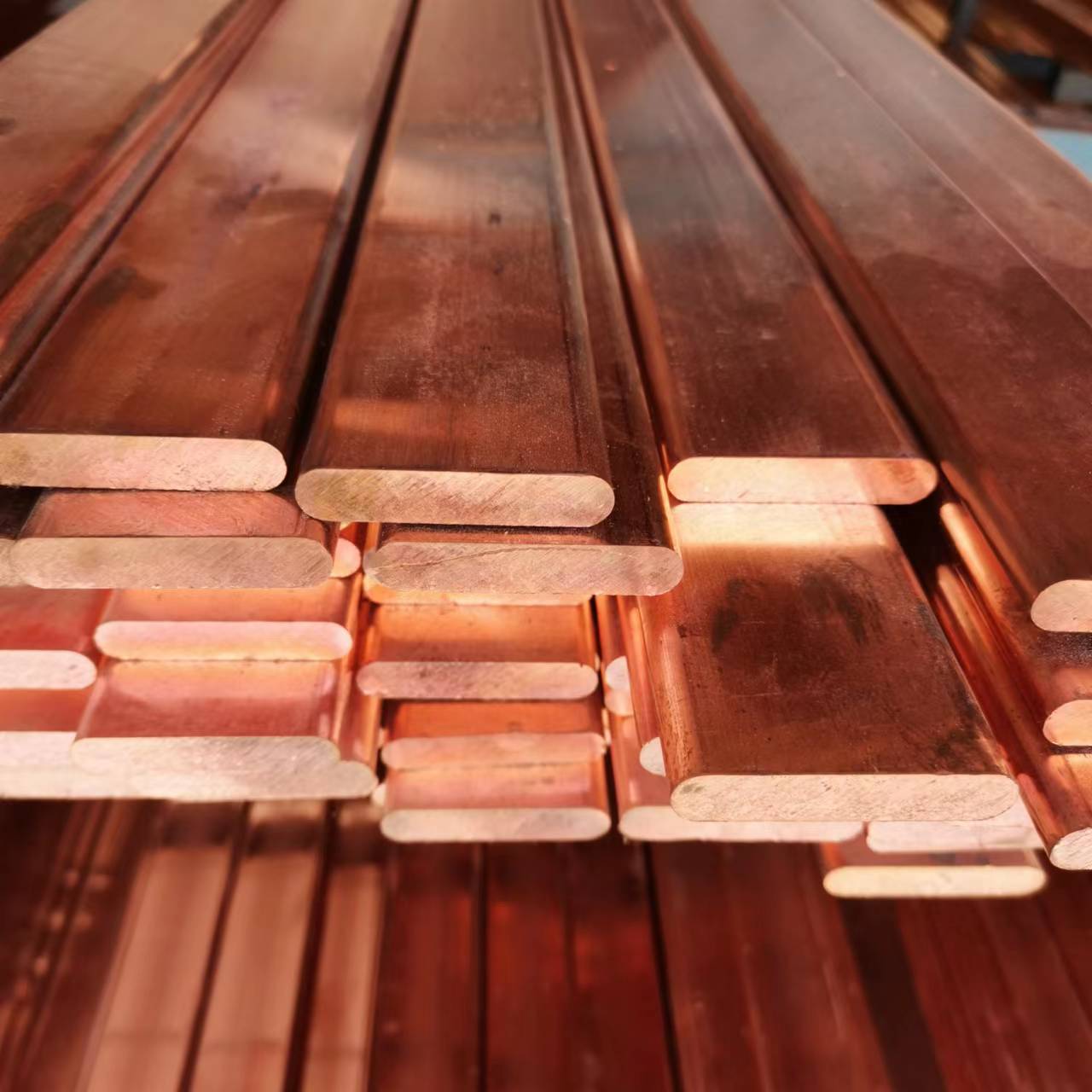 扁铜不锈钢镀锌扁钢板带扁铁钢带方钢镀锌板带钢黄铜镀铜钢板优惠