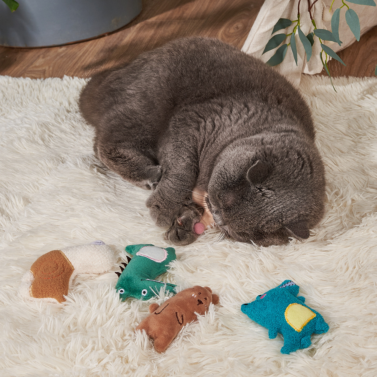 新款猫咪玩偶毛绒玩具内含猫草自嗨耐咬耐抓亚马逊猫薄荷玩具批发