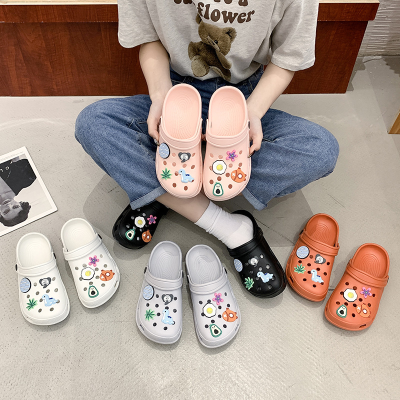 Soft-Soled Nurse Hole Shoes Women's Fashionable Cute Cartoon Sandals Summer Outerwear Non-Slip Platform Beach Shoes