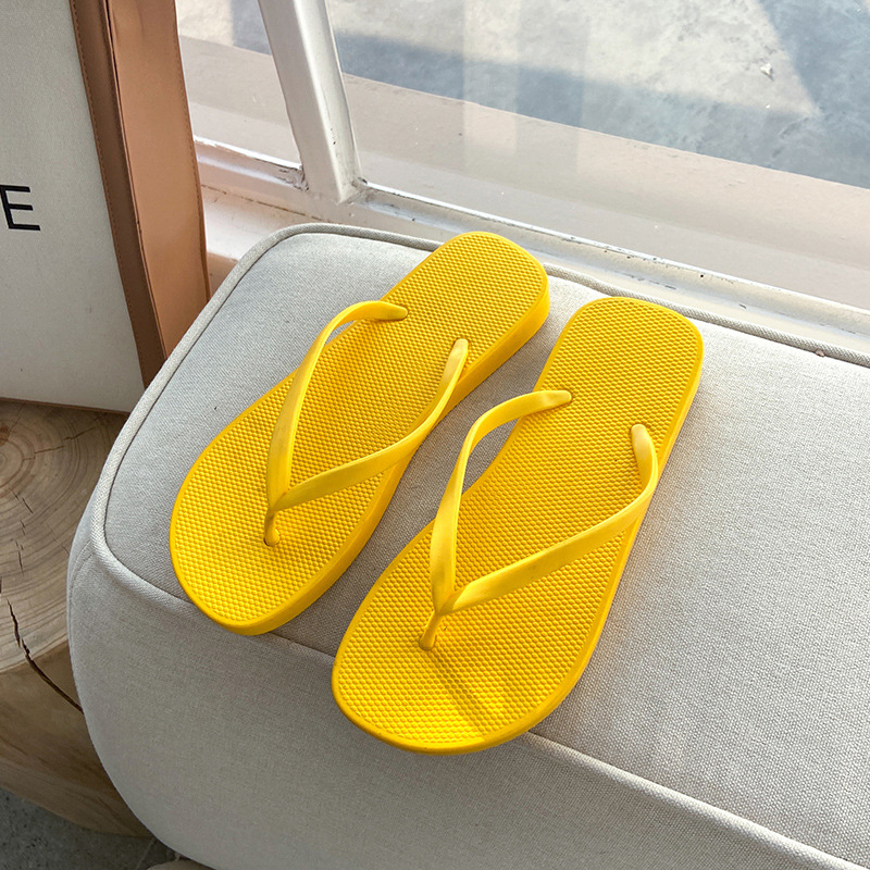 Flip Flops Women's Outdoor Summer Flip-Flops Non-Slip Bathroom Bath Beach Seaside Couple Ins Fashion Summer Slippers