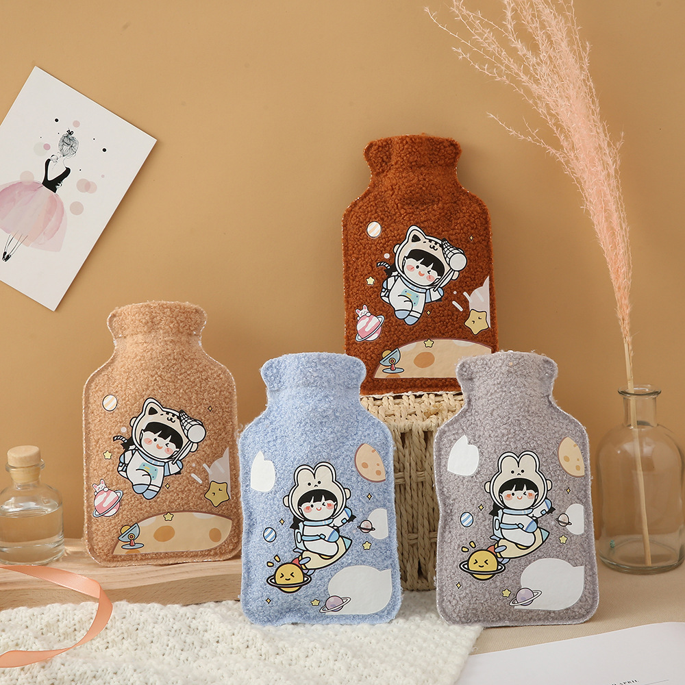 Creative Lamp Wick Plush Hot Water Bag Cartoon Pattern Craft Irrigation Hand Warmer Winter Heating Pad Factory Wholesale