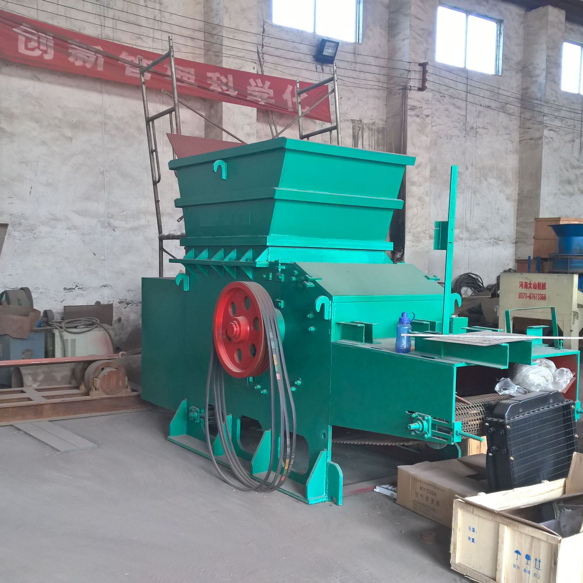 供圆盘式树根粉碎机850树墩破碎机圆形树木枝条综合碎枝机价格