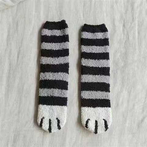 Coral Fleece Socks Women's Autumn and Winter Fleece-Lined Thickening Towel Room Socks Mid-Calf Length Maternity Socks Warm Sleeping Socks