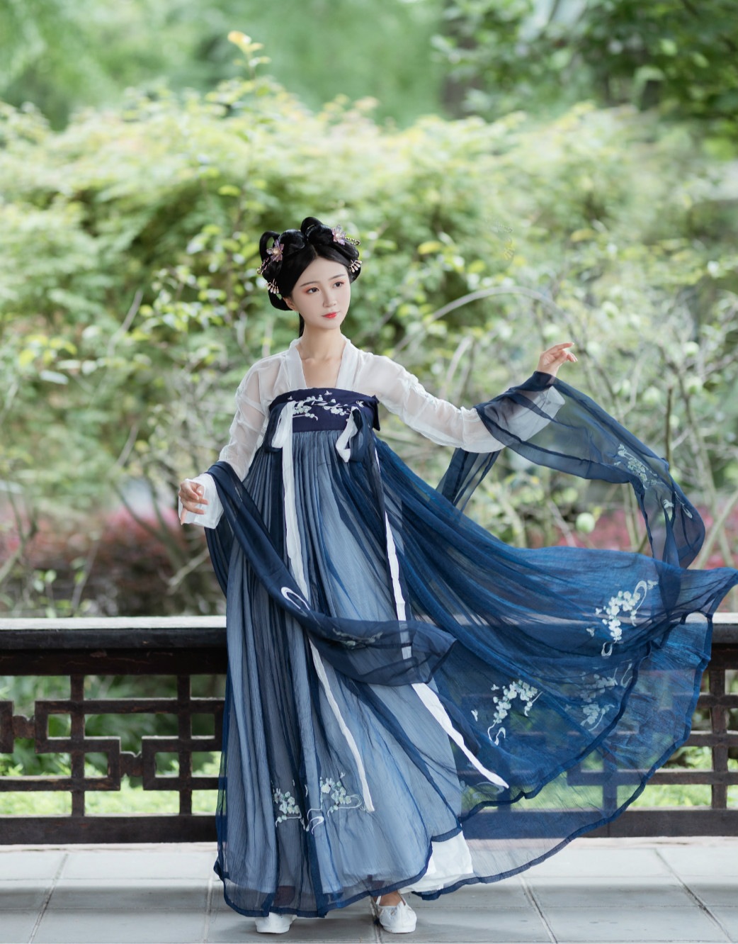 汉服女中国风超仙古装齐胸襦裙汉服学生中国风刺绣全套日常夏