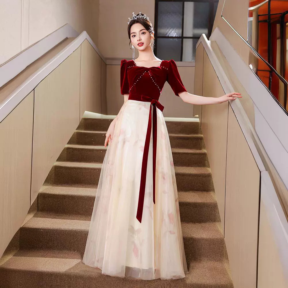 敬酒服新娘2024新款红色夏天法式轻奢结婚订婚礼服裙女高级感夏季